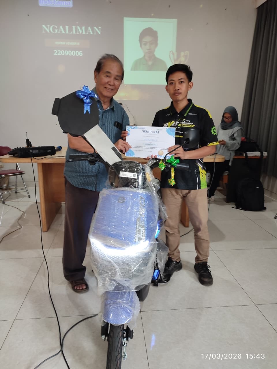 Penghargaan Karyawan Teladan